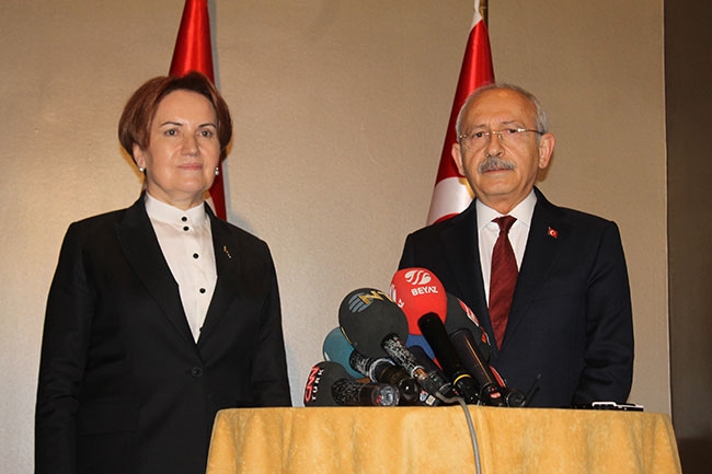 Akşener ve Kılıçdaroğlu iftar yemeğinde bir araya geldi 8