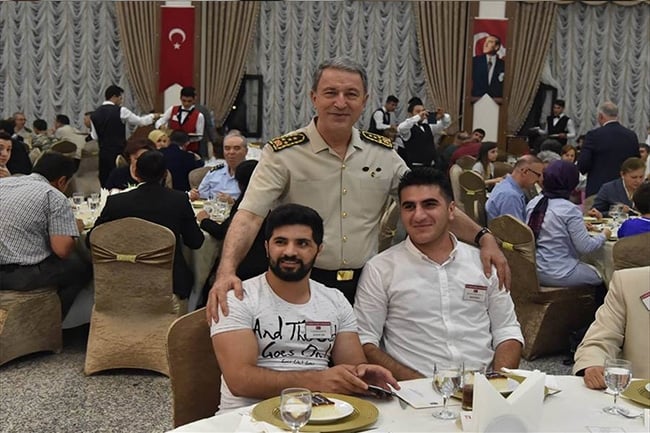 Akar, gaziler ve aileleriyle iftarda buluştu 6