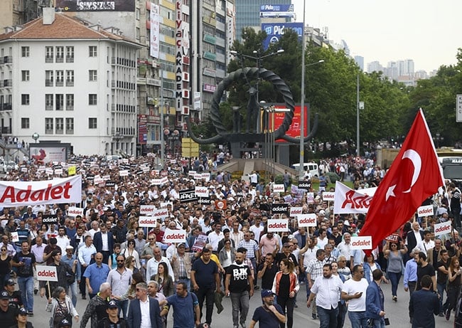 Adalet yürüyüşü bu görüntülerle başladı 3