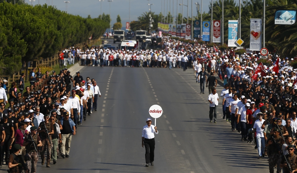 Adalet mitingini dünya böyle gördü! 1