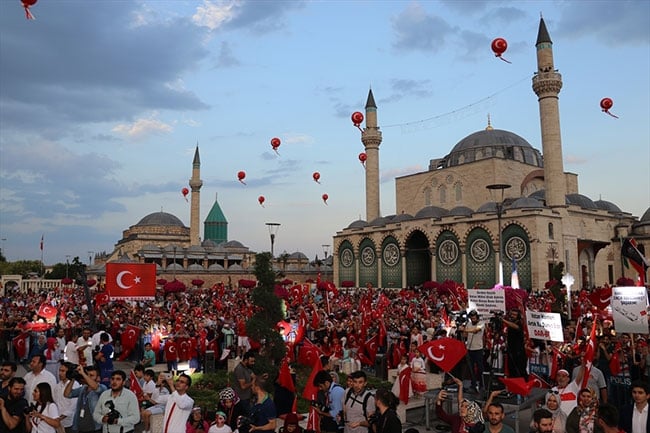 81 il 15 Temmuz şehitleri için tek yürek 14