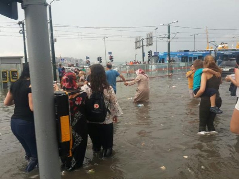 İstanbul'dan yağmur manzaraları 5