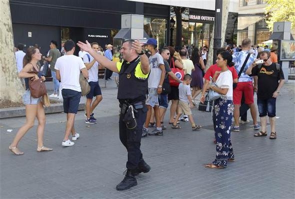 Türk restoranına yapılan saldırısıda dikkat çeken detay 18