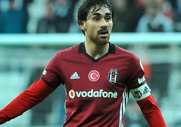 Beşiktaş 6 isimle yolları ayırıyor 7