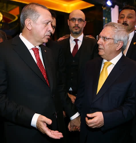 Erdoğan 29 Ekim resepsiyonunda Bahçeli'yle özel ilgilendi 6