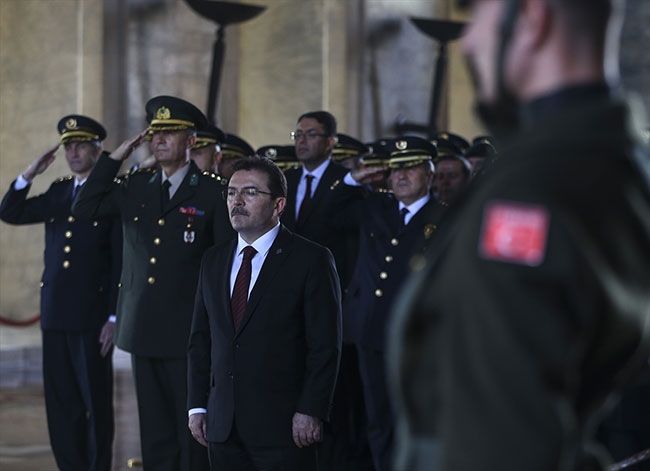 Emniyet Teşkilatı'ndan Anıtkabir'e ziyaret 2