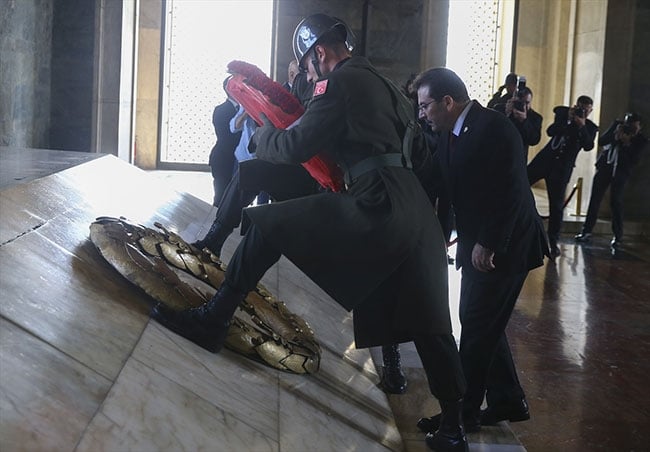 Emniyet Teşkilatı'ndan Anıtkabir'e ziyaret 3