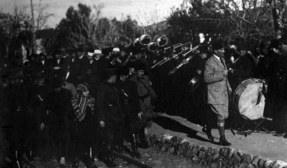 Arşivlerden çıktı! İşte Atatürk'ün az bilinen fotoğrafları 26