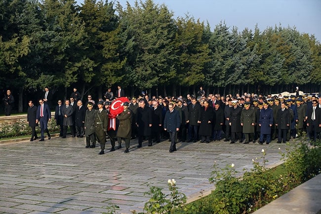 Atatürk Anıtkabir'de anıldı 9