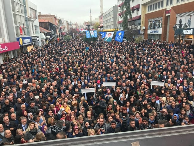 Meral Akşener'in Edirne programından çarpıcı kareler 22