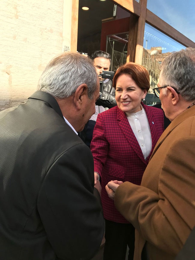 Meral Akşener Mardin'de 4