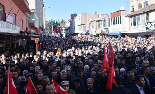 Mersin şehidine ağladı 5