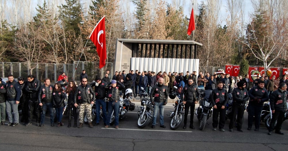 Kayseri'de geçen yıl şehit edilen 15 komando anıldı 5