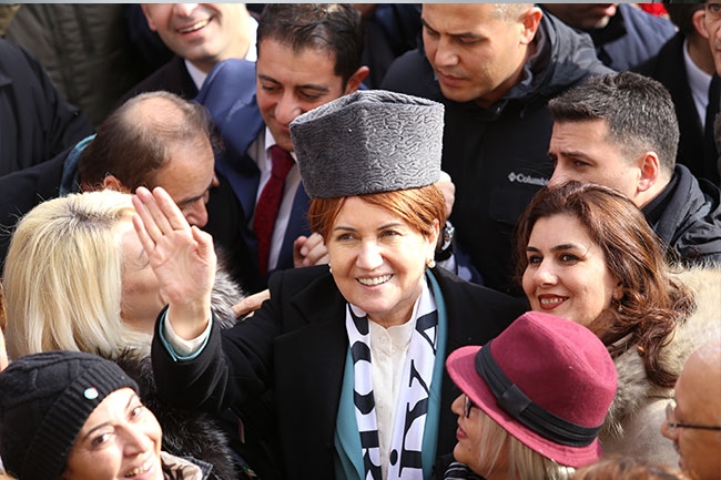 Meral Akşener Sivas'ta 16