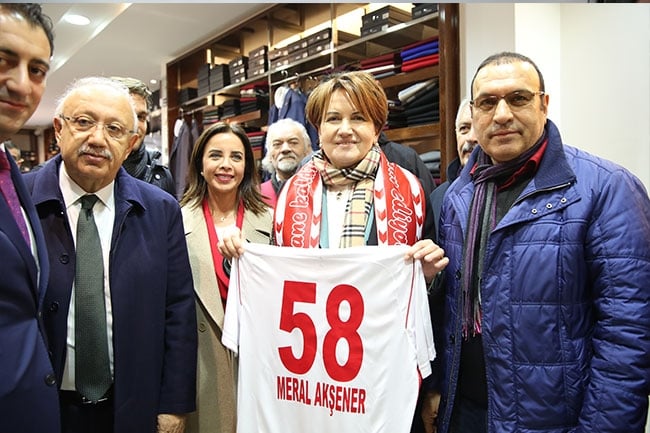 Meral Akşener Sivas'ta 9