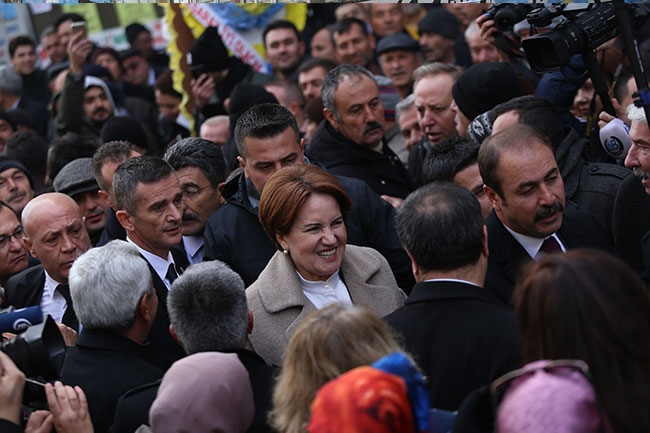 Meral Akşener Aksaray'da 16