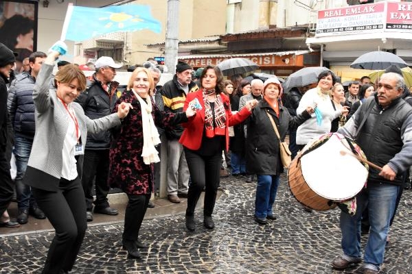 Meral Akşener Kırklareli'nde 9