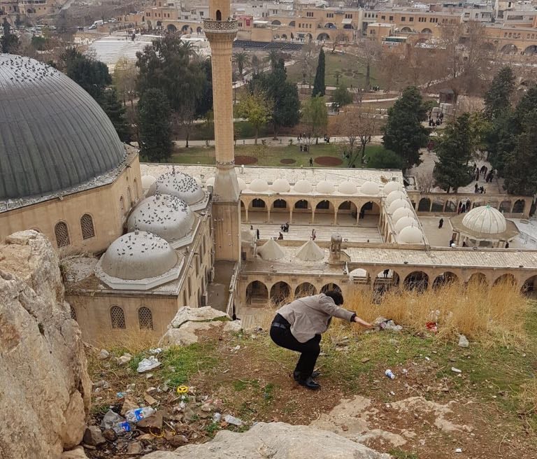 Fotoğraf çektirirken kaleden düşüp ölen adamın görüntüleri ortaya çıktı 9