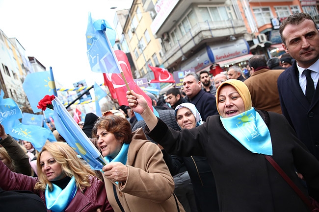 Meral Akşener Kırıkkale'de 7