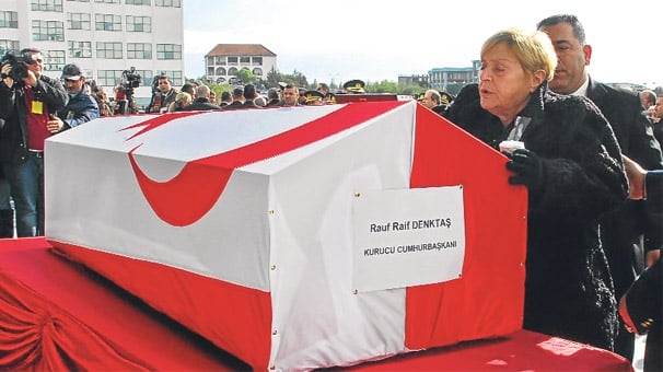 Rauf Denktaş: "Türkiye olmadan cennete bile girmem!" 17