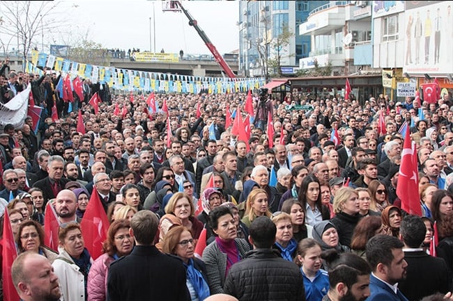 Meral Akşener Kocaeli'de 10