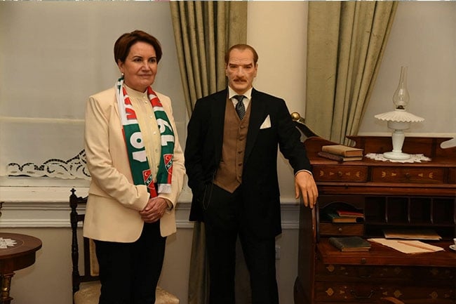 Meral Akşener İzmir'de 15