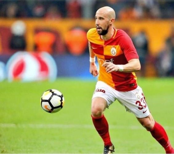 Galatasaray'da 10 futbolcuyla yollar ayrılabilir 4