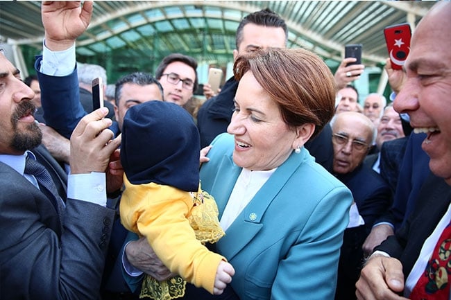 Meral Akşener Hatay'da 6