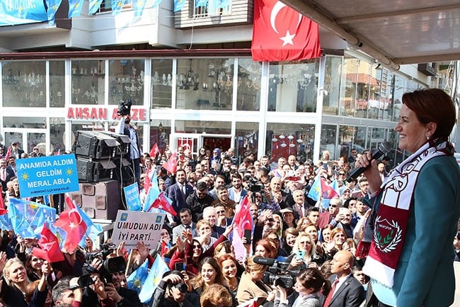 Meral Akşener Hatay'da 9