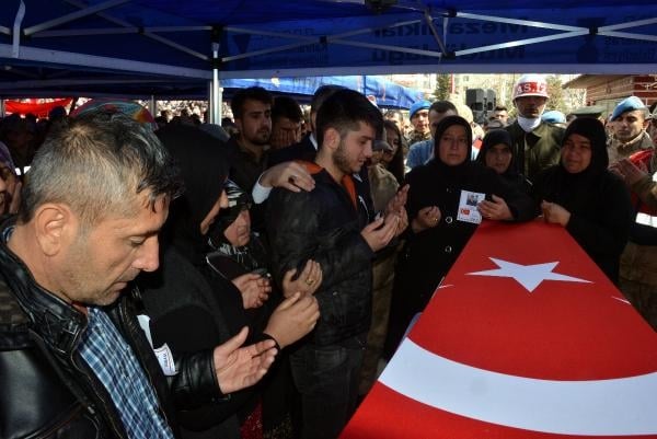 Afrin şehidi Orhan Sürmen'i on binler uğurladı 8