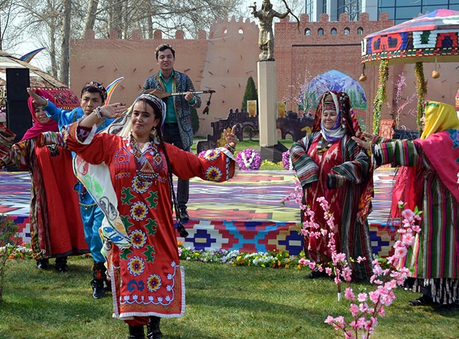 Türk dünyası Nevruz'u böyle kutladı! 16