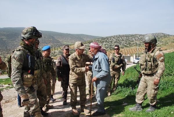 JÖH ve PÖH'ler, Afrin'de sivillerin dertlerini dinledi 2