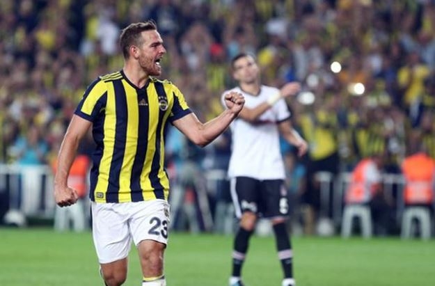 Fenerbahçe'de 8 futbolcuyla yollar ayrılıyor 9