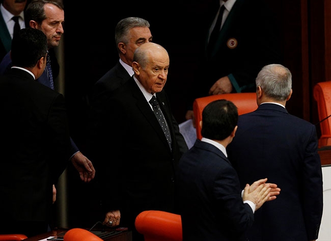 İYİ Parti ve MHP arasında Meclis'te ilk temas 1