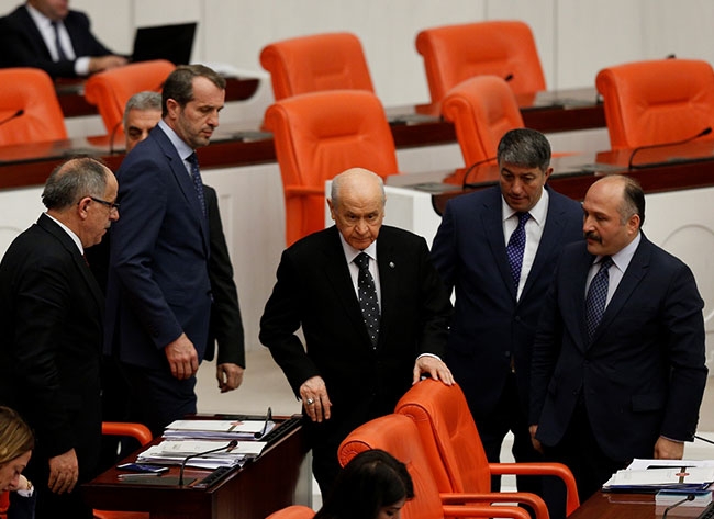İYİ Parti ve MHP arasında Meclis'te ilk temas 5