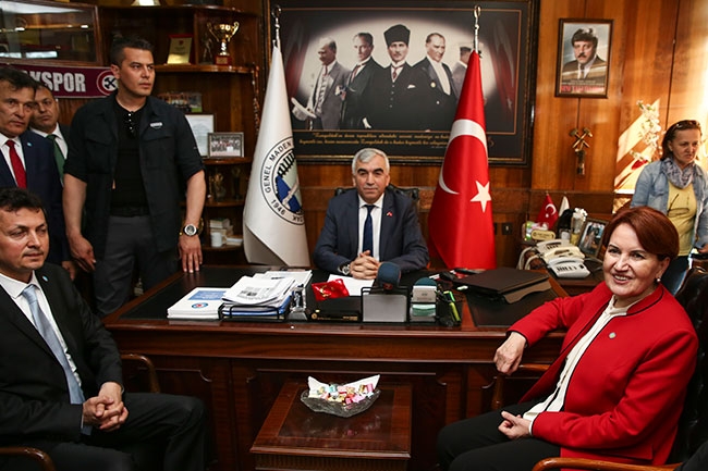 Akşener: Genel başkanlara aday olun diyor, küçük ortak aday değil 2