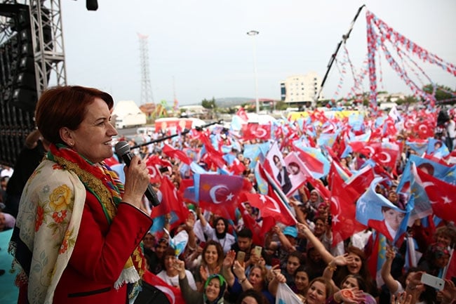 Akşener Osmaniye'de konuştu 4