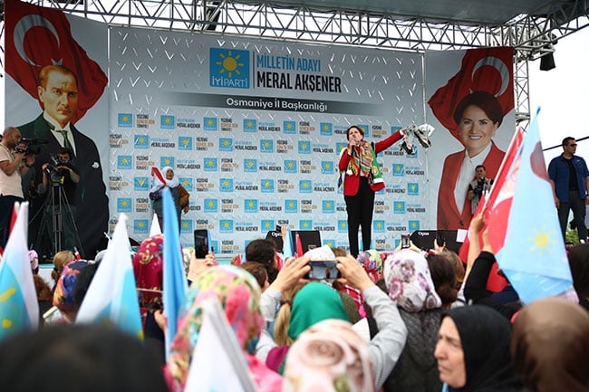 Akşener Osmaniye'de konuştu 7