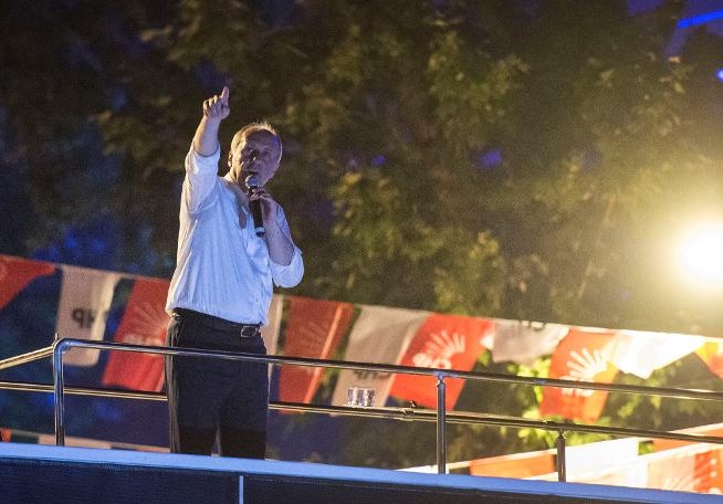 Muharrem İnce'den Kadıköy'de gece yürüyüşü 11