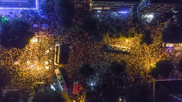 Muharrem İnce'den Kadıköy'de gece yürüyüşü 18