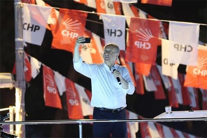 Muharrem İnce'den Kadıköy'de gece yürüyüşü 7