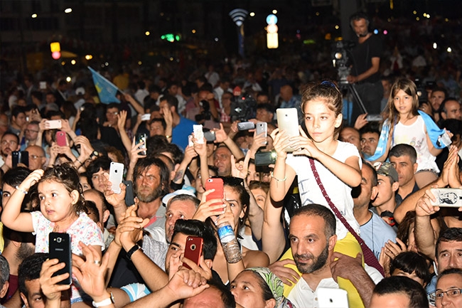 Akşener, "Kadir Gecesi size söz veriyorum" 9