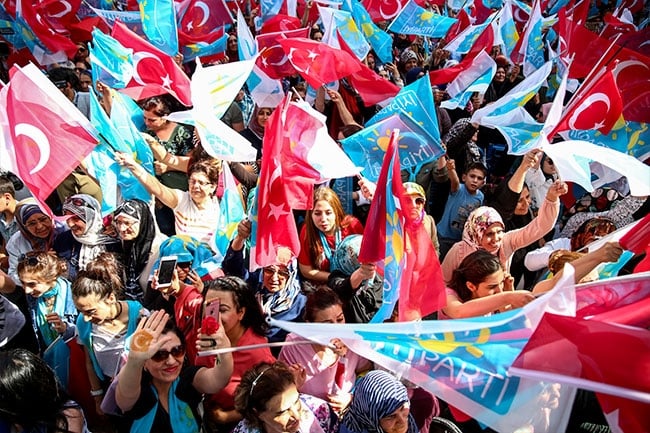 Akşener'den Çiller iddialarına sert tepkiTüm engellemelere rağmen seçim 8