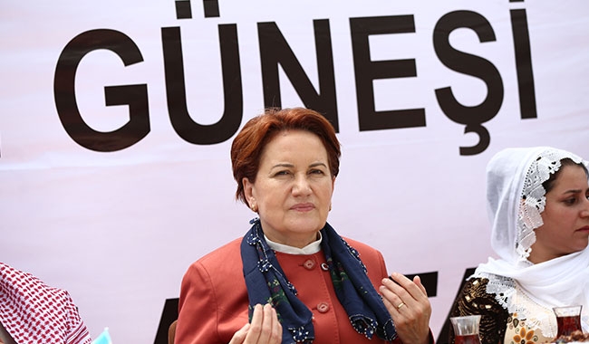 Akşener Ahlat'ta bayram sofrası kurdu 10