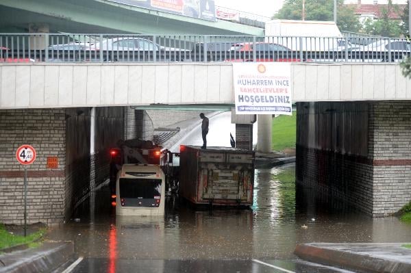 İstanbul yağmura teslim oldu 6