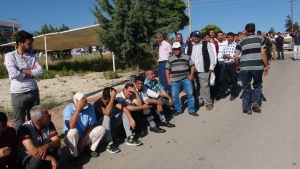 Kilis'te yüzlerce metrelik iş kuyruğu oluştu 6