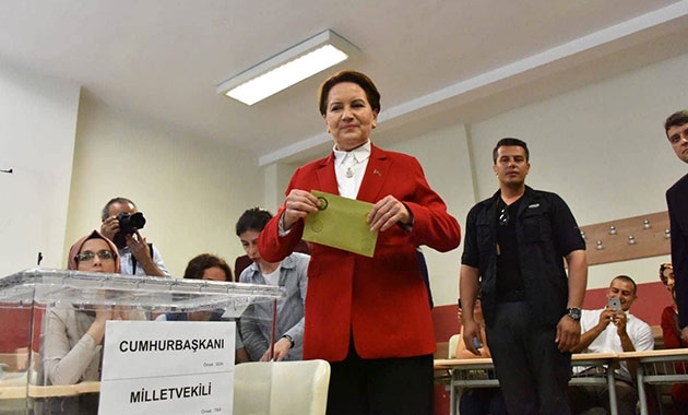 Akşener oyunu kullandı 1