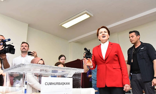 Akşener oyunu kullandı 4