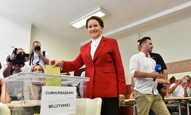 Akşener oyunu kullandı 6