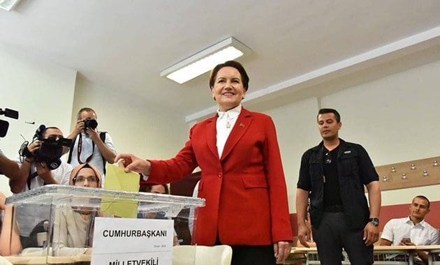 Akşener oyunu kullandı 7